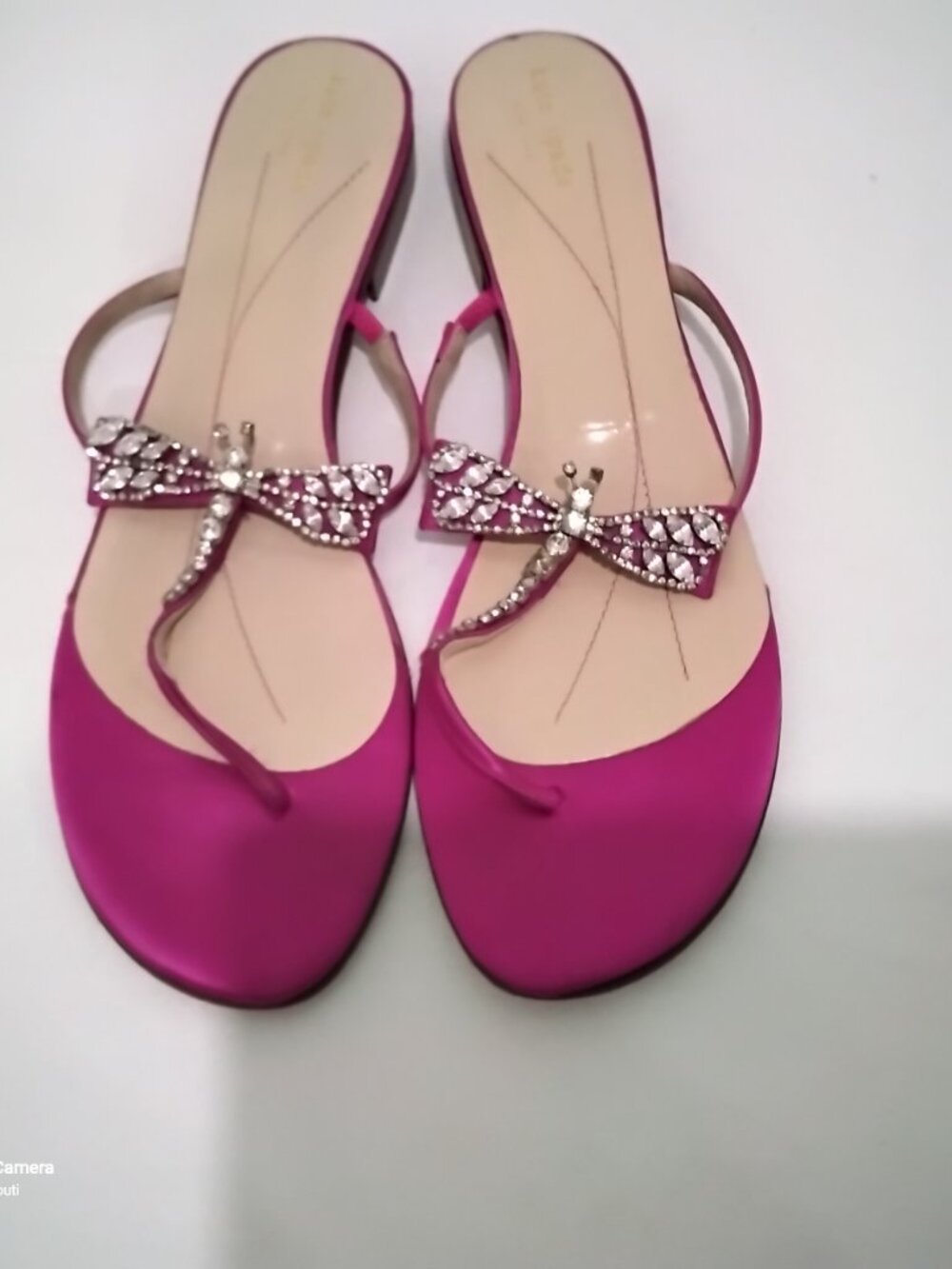 Kate Spade Magenta (Fuchsia) Satin Thong Rhinestone Dragonfly Sandals 11 M Fair